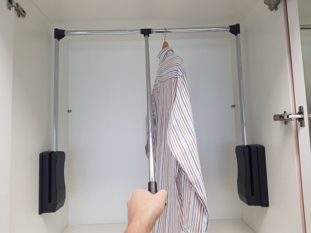 Kleiderlift oben