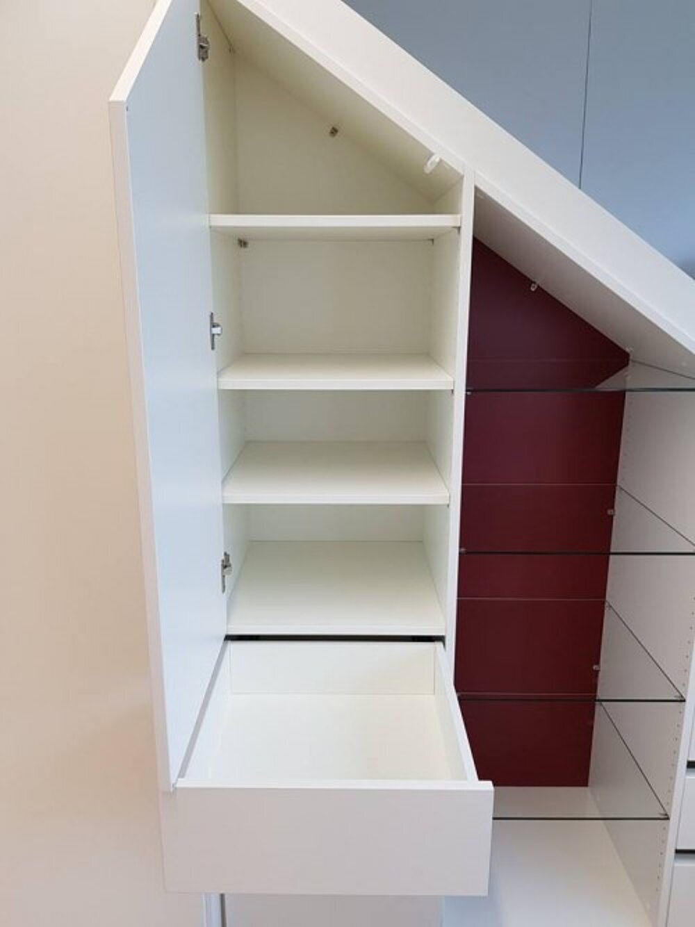 Push to Open