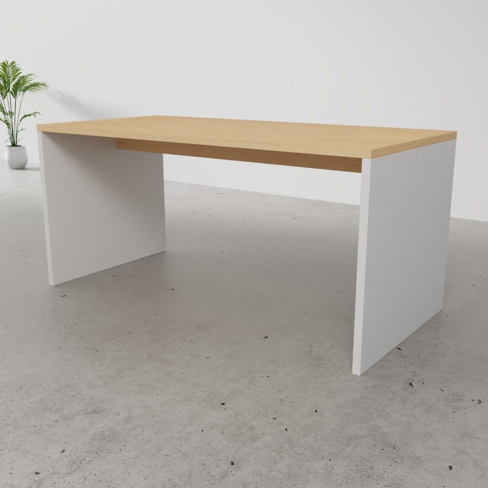 Tisch mit 25mm starken Außenseiten